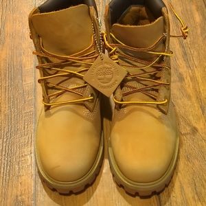 Timberland Premium 6- inch Waterproof Boots  Jr. Size 4.5
